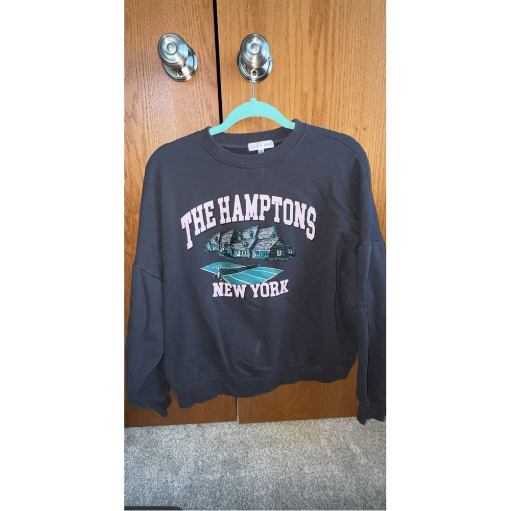 The Hamptons New York Women’s Black Sweater